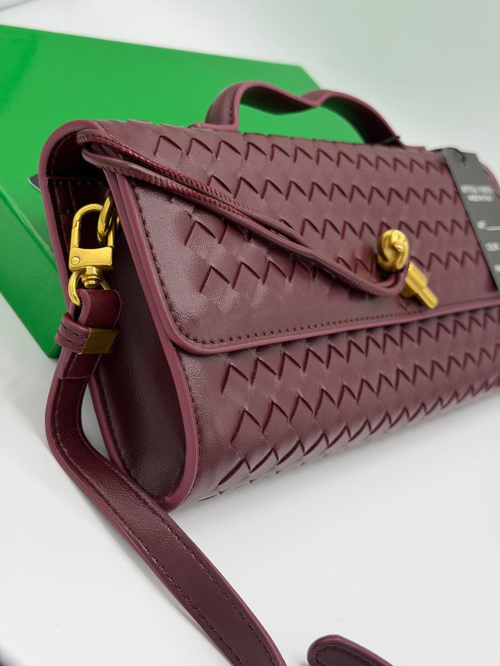 Trending Hand clutch