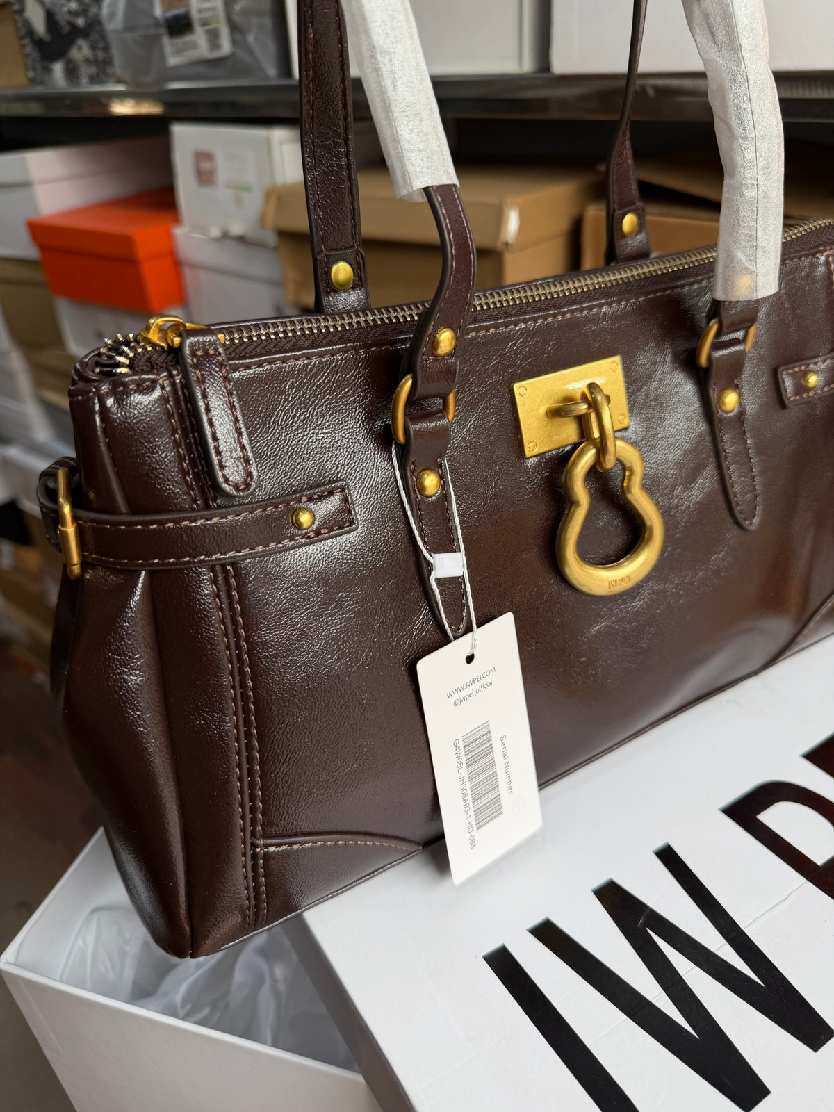 JW Shoulder bag
