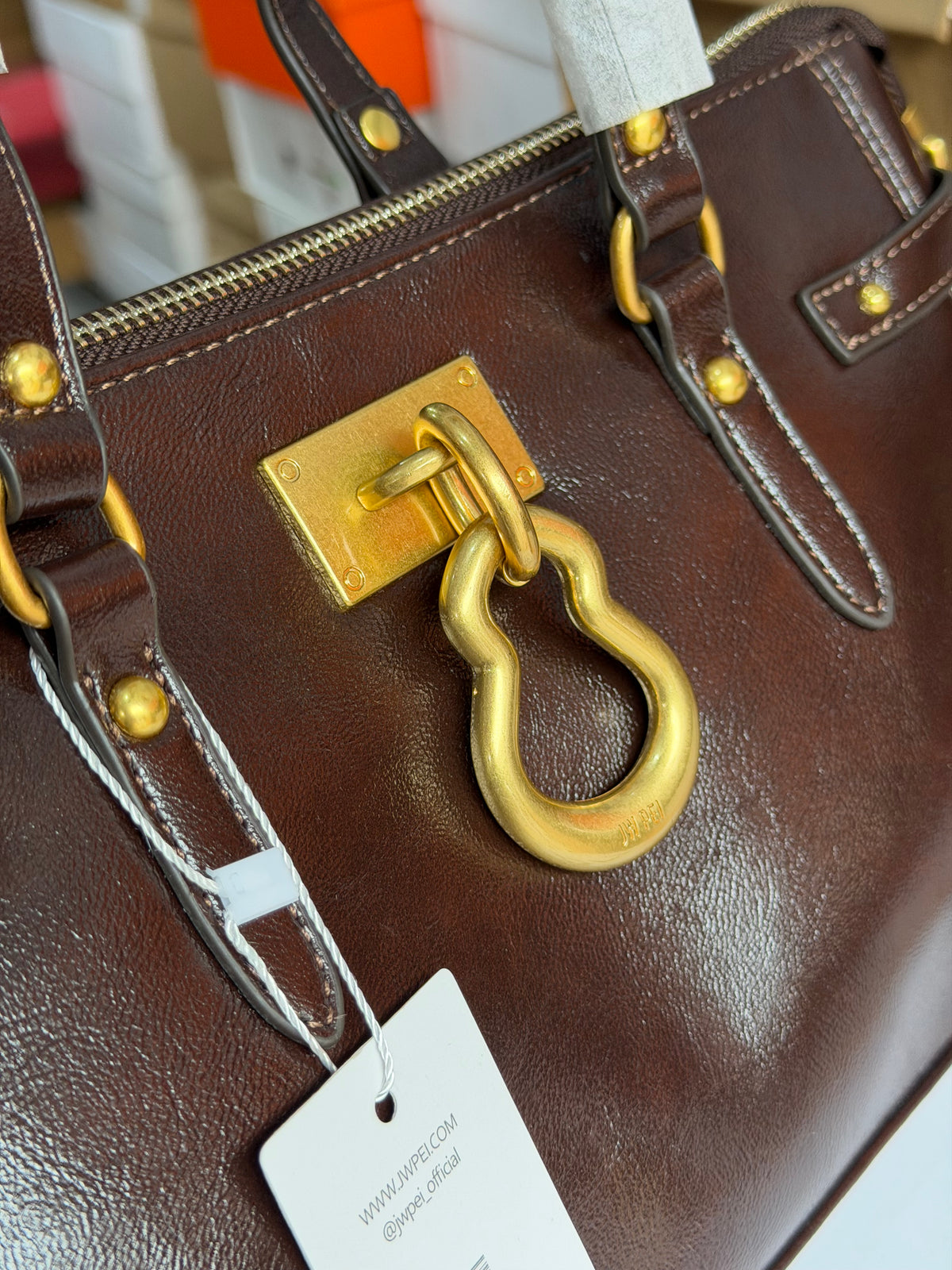 JW Shoulder bag