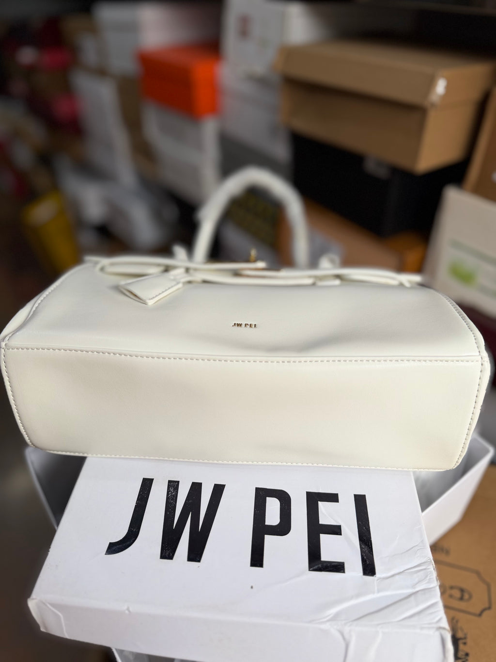 JW shoulder bag