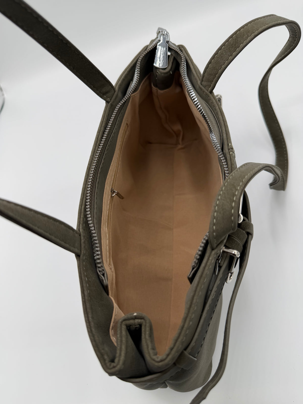 Premium quality trendy shoulder bag