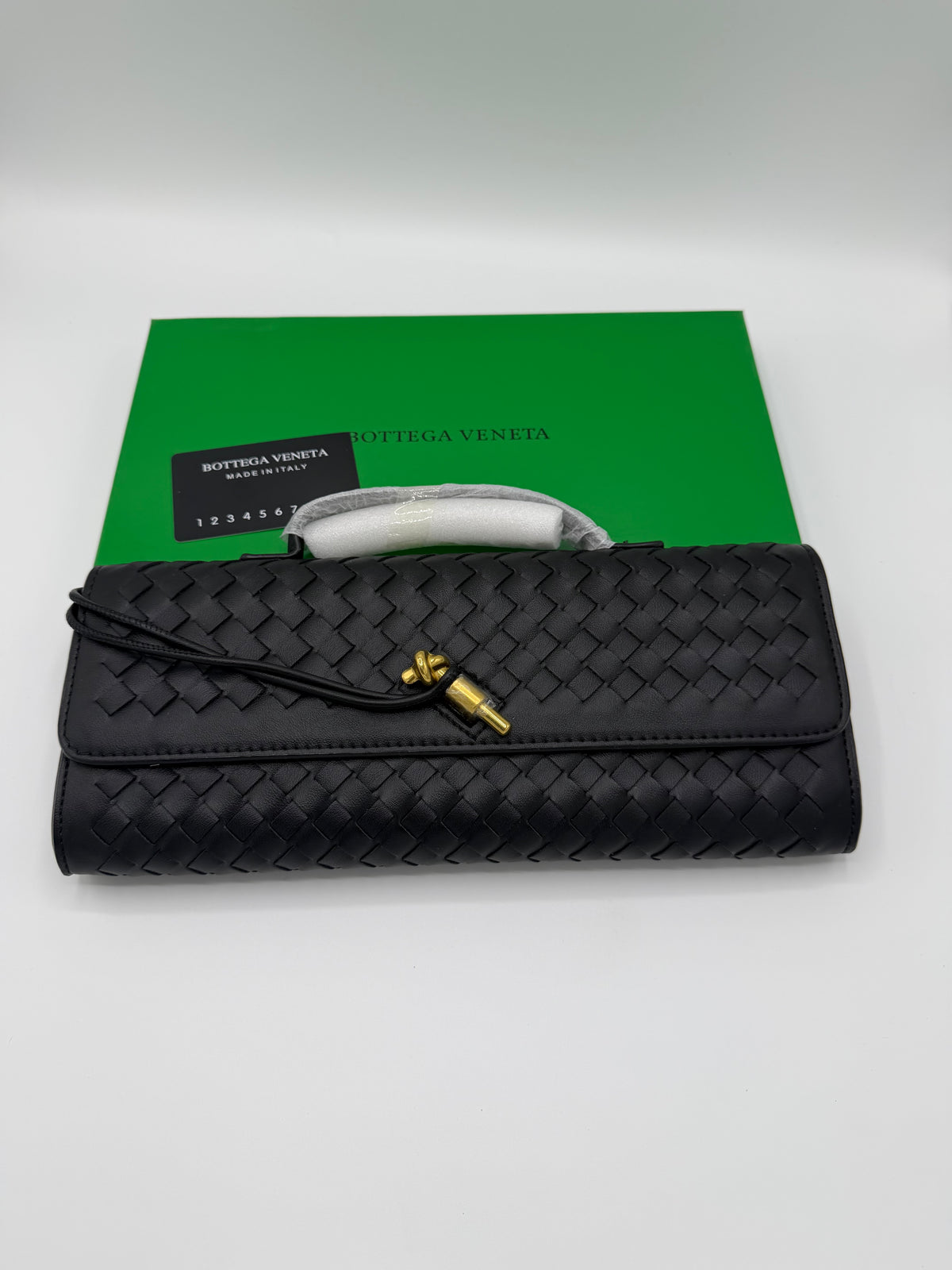 Trending Hand clutch