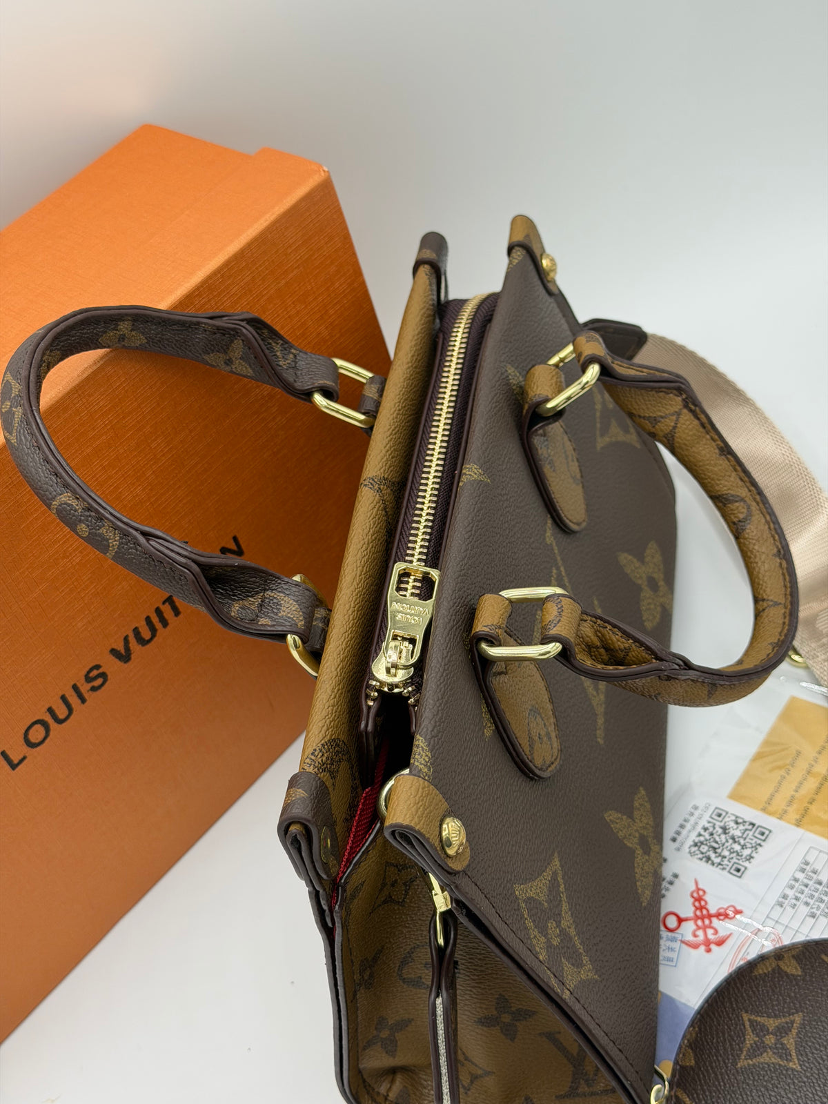 Luxury LV Monogram Handbag with Round Coin Purse