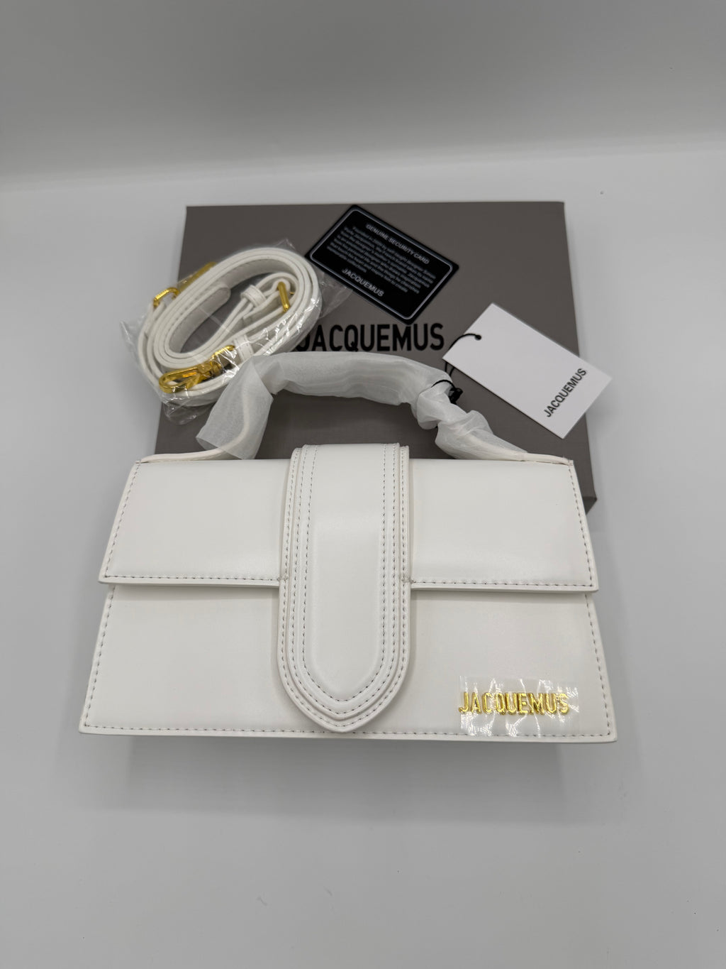 Jacquemus trending handbag