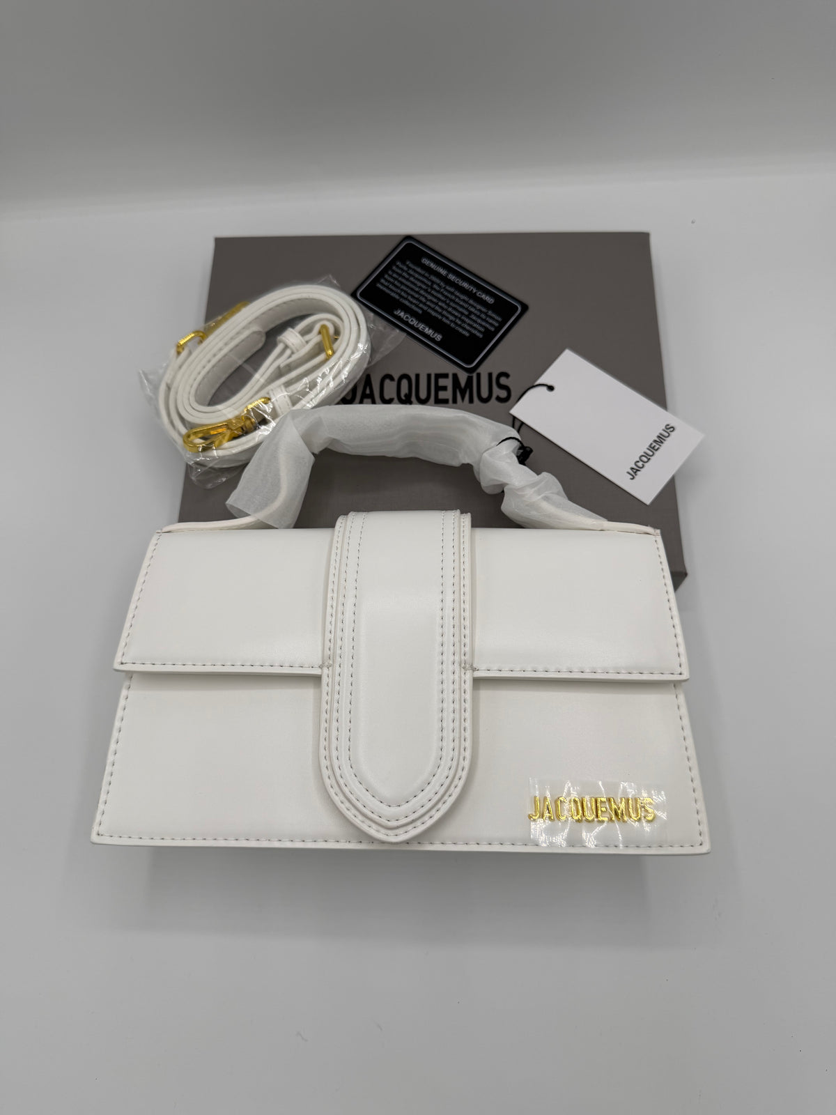 Jacquemus trending handbag