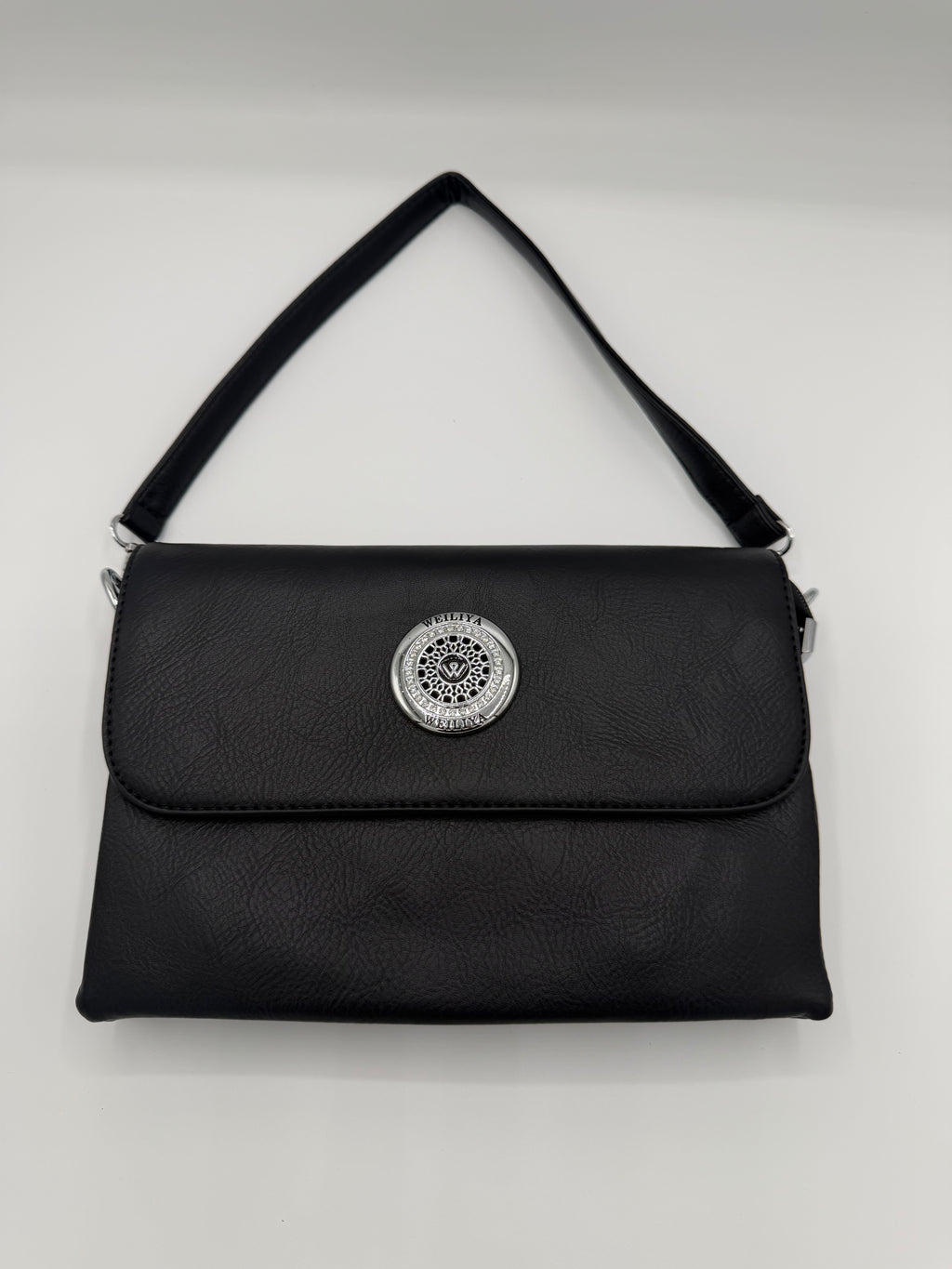 Multiple pockets crossbody