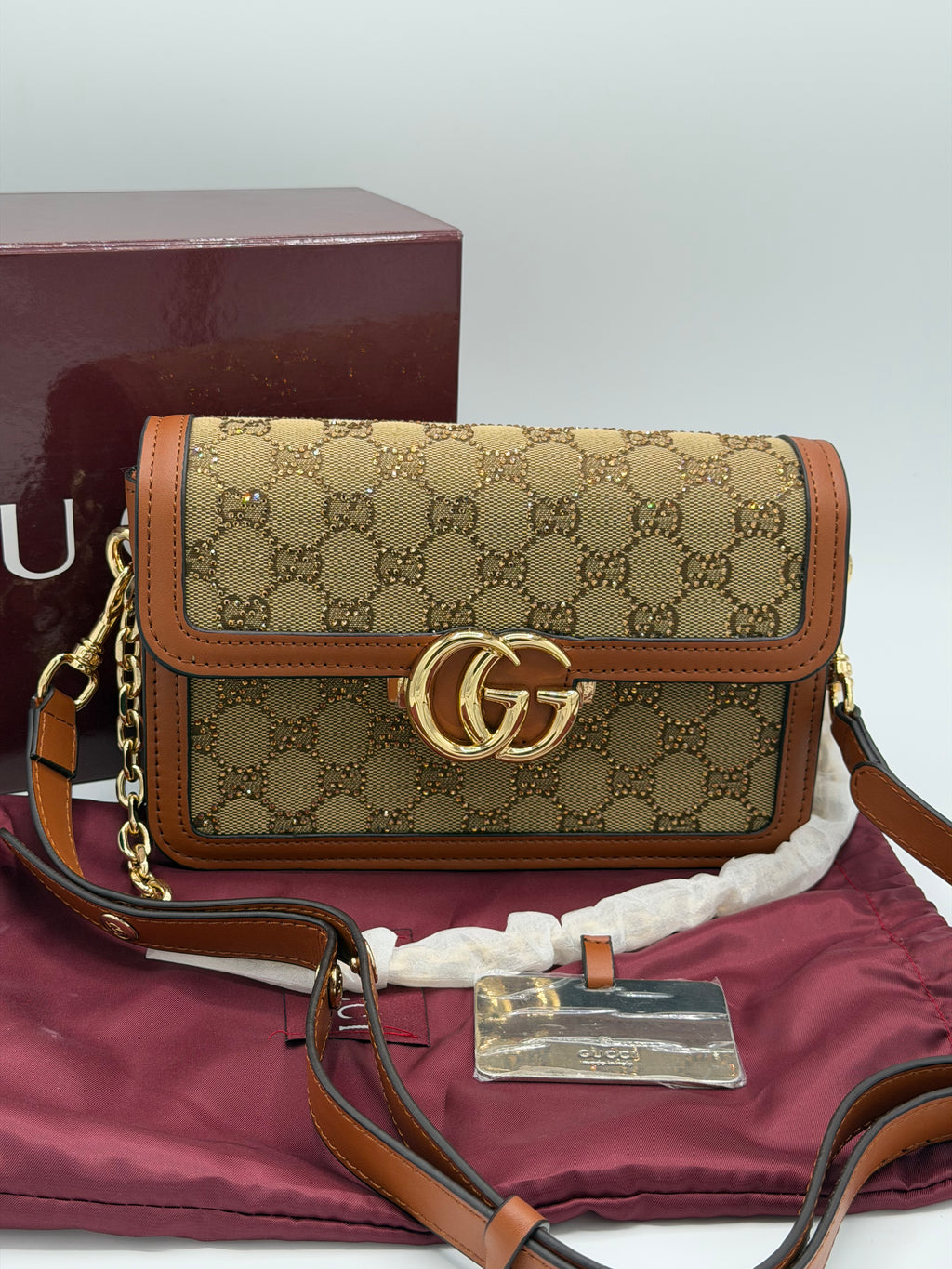 Gucci GG Supreme Crossbody Bag – Brown & Beige