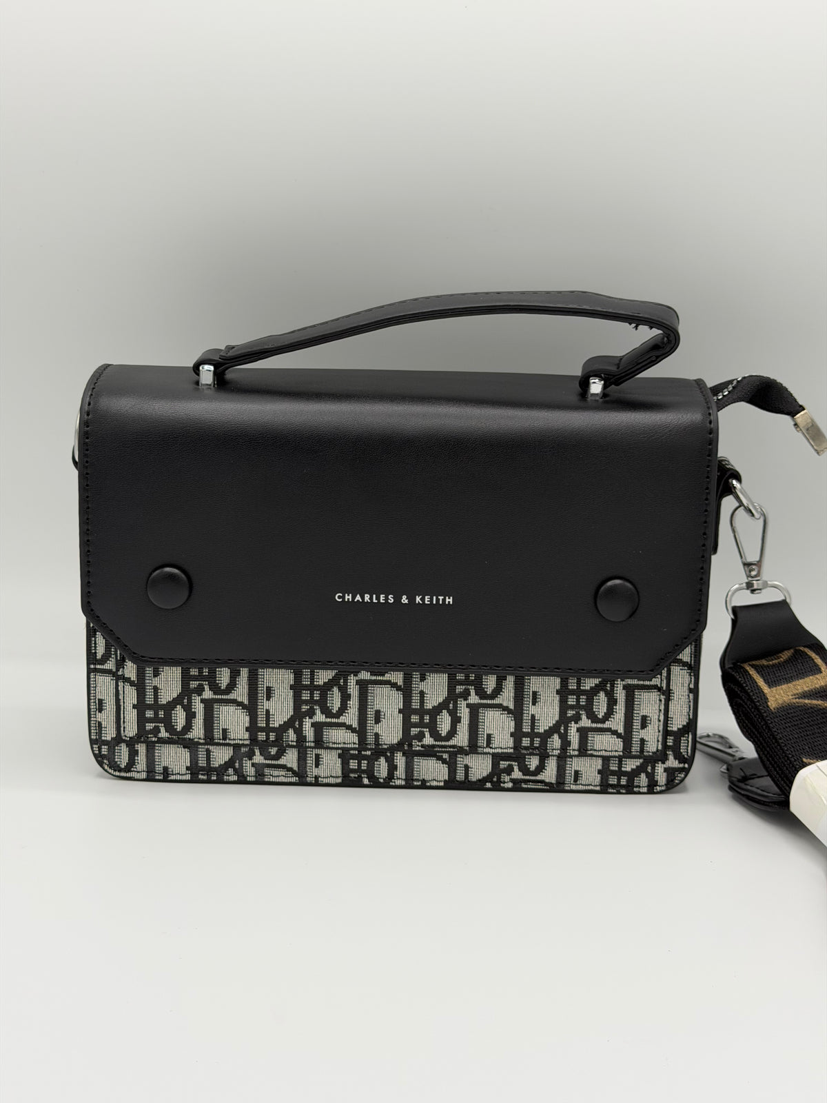 Printed trendy cross body purse