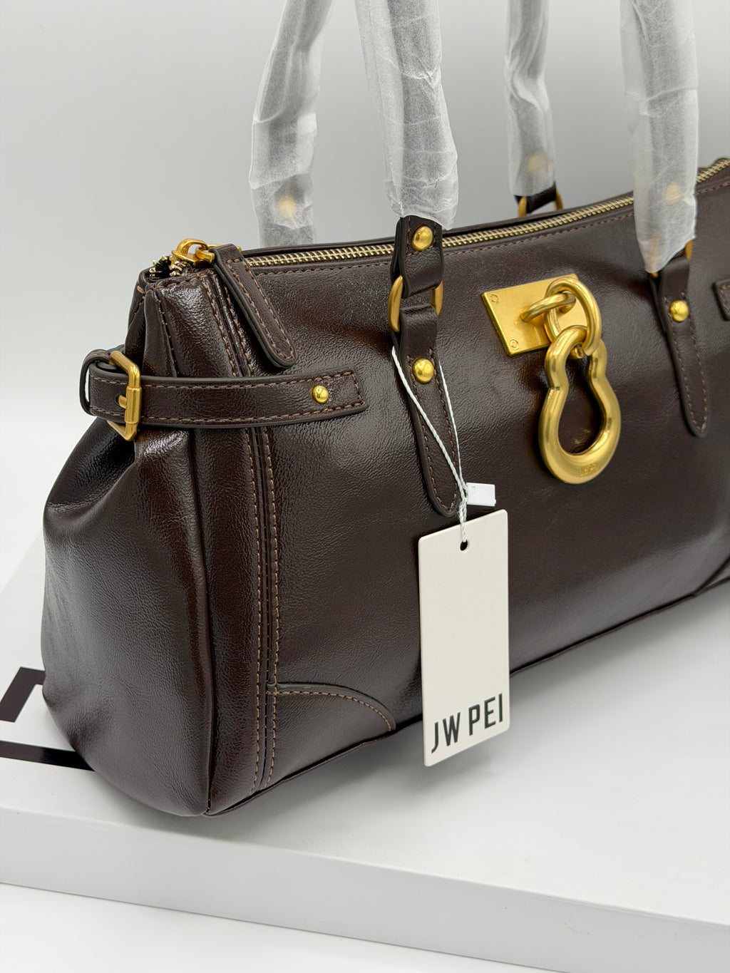 JW premium quality shoulder bag
