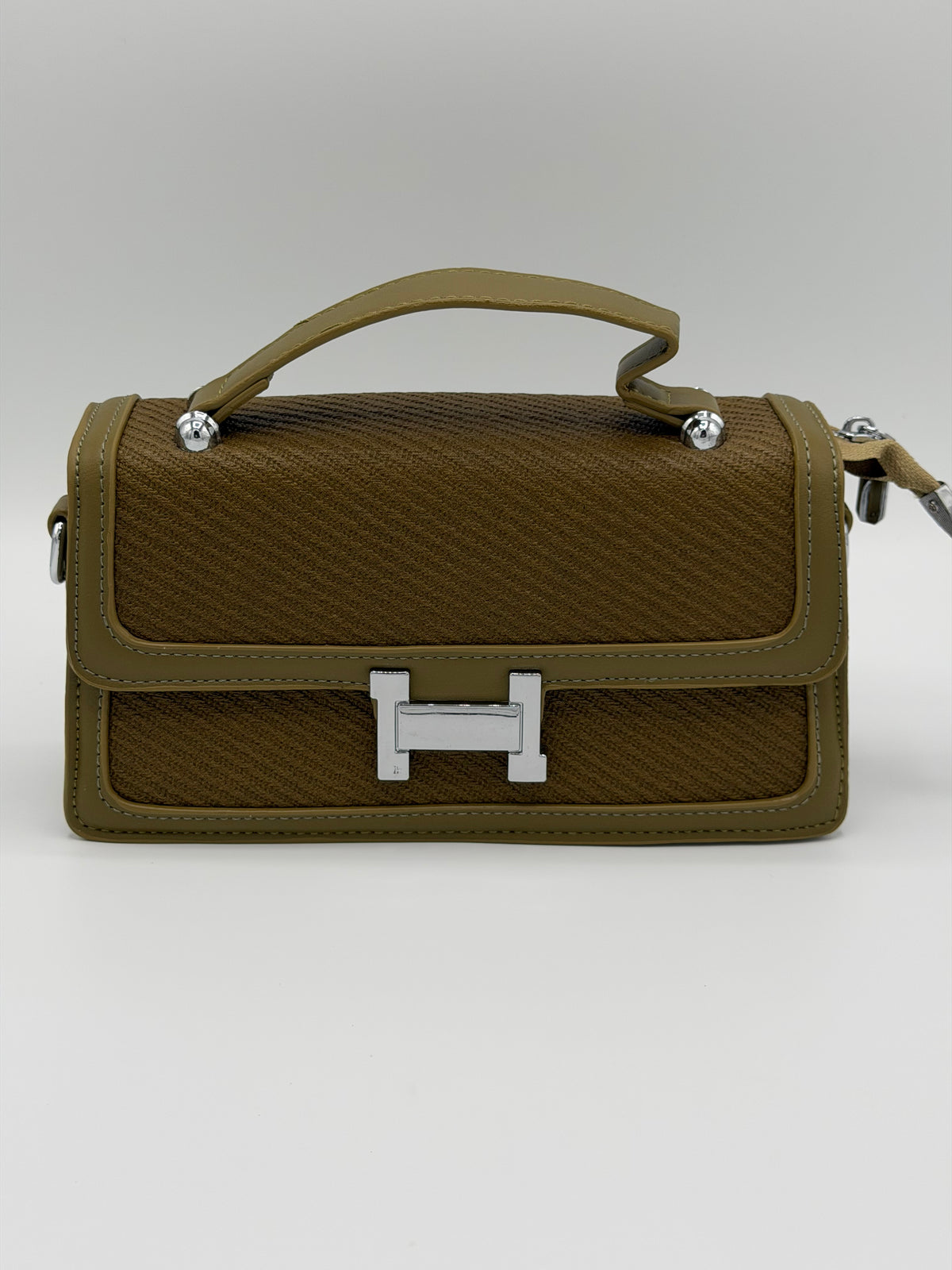 Crossbody handcarry