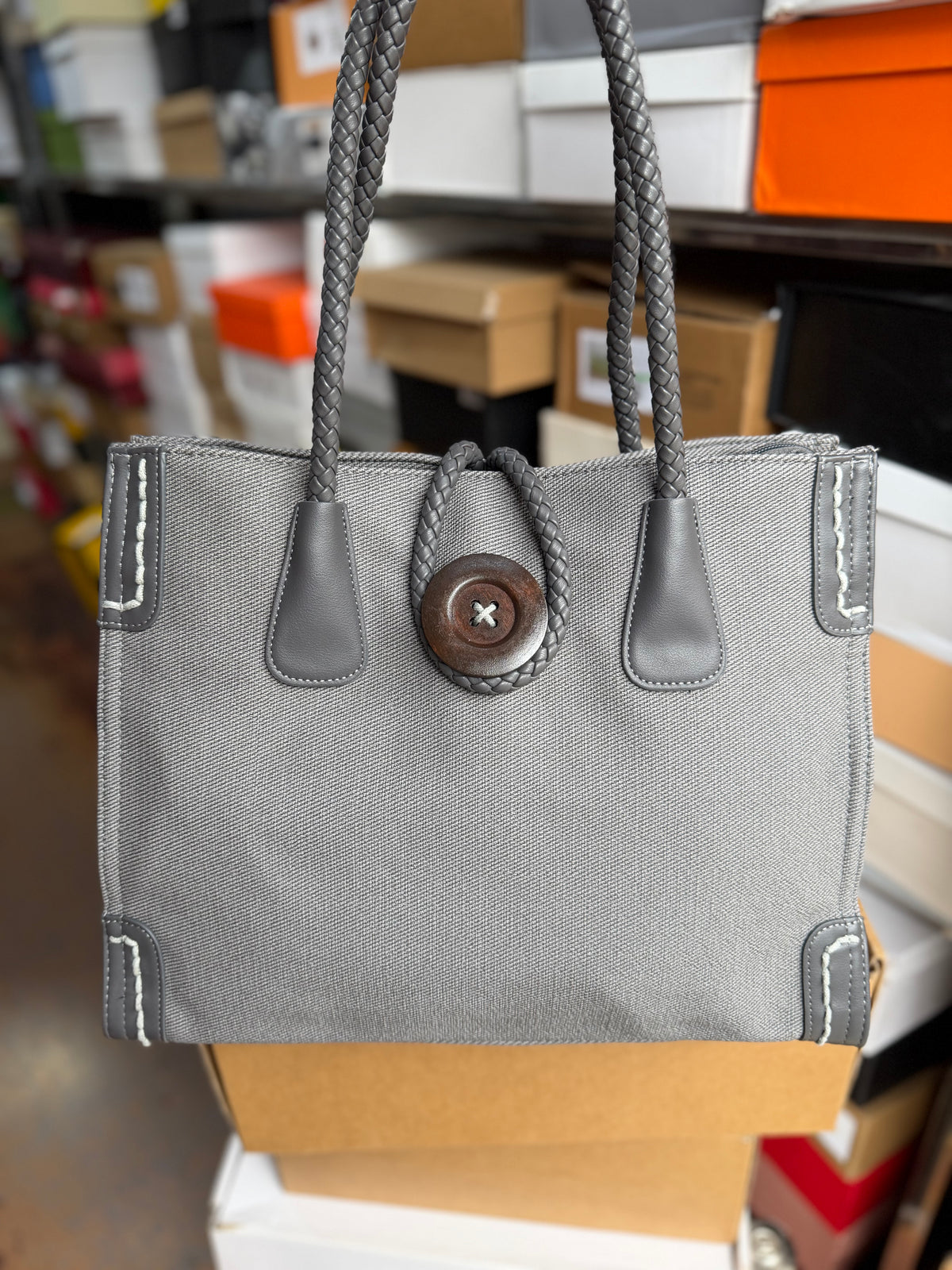 Tote bag
