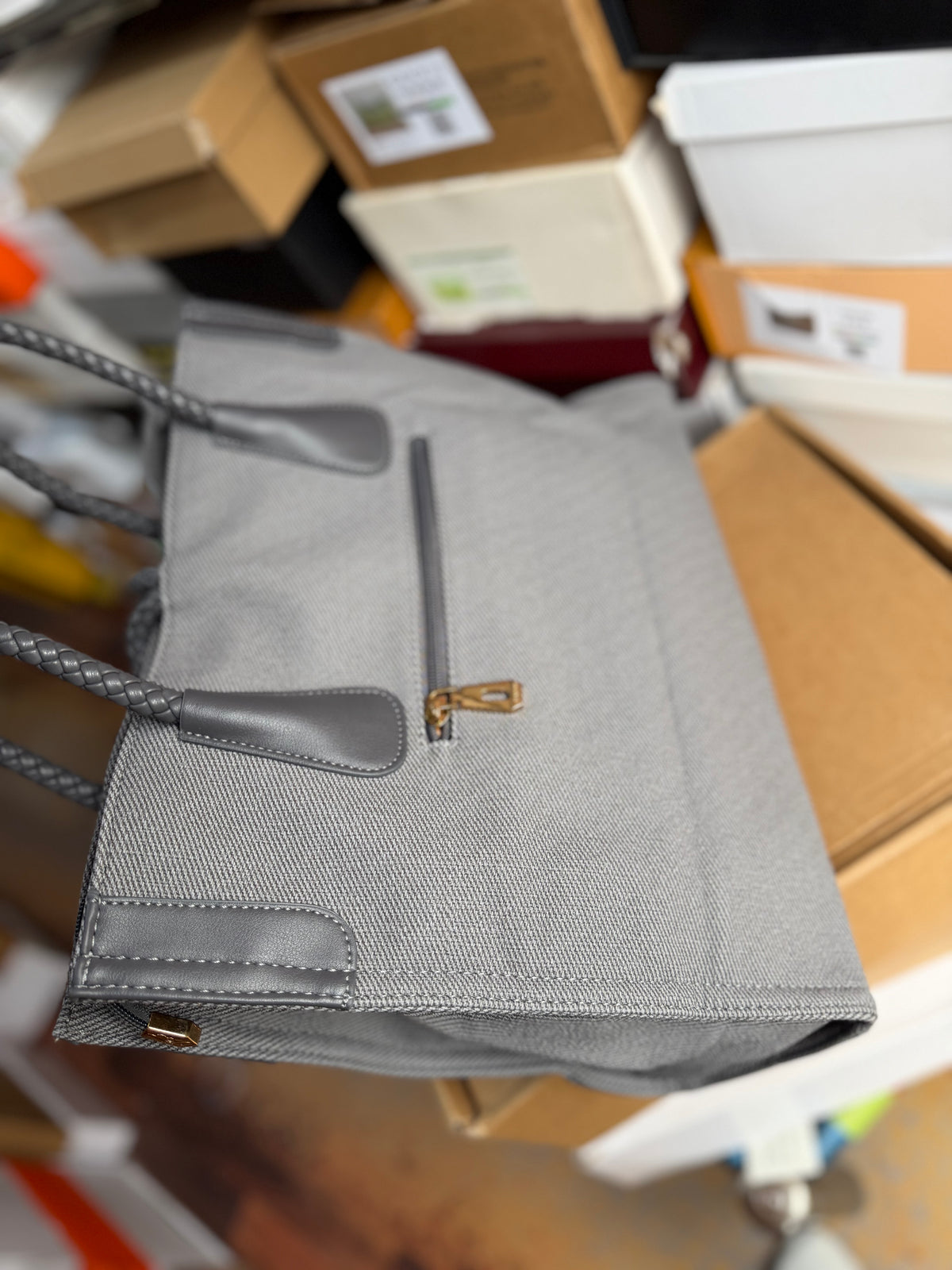 Tote bag