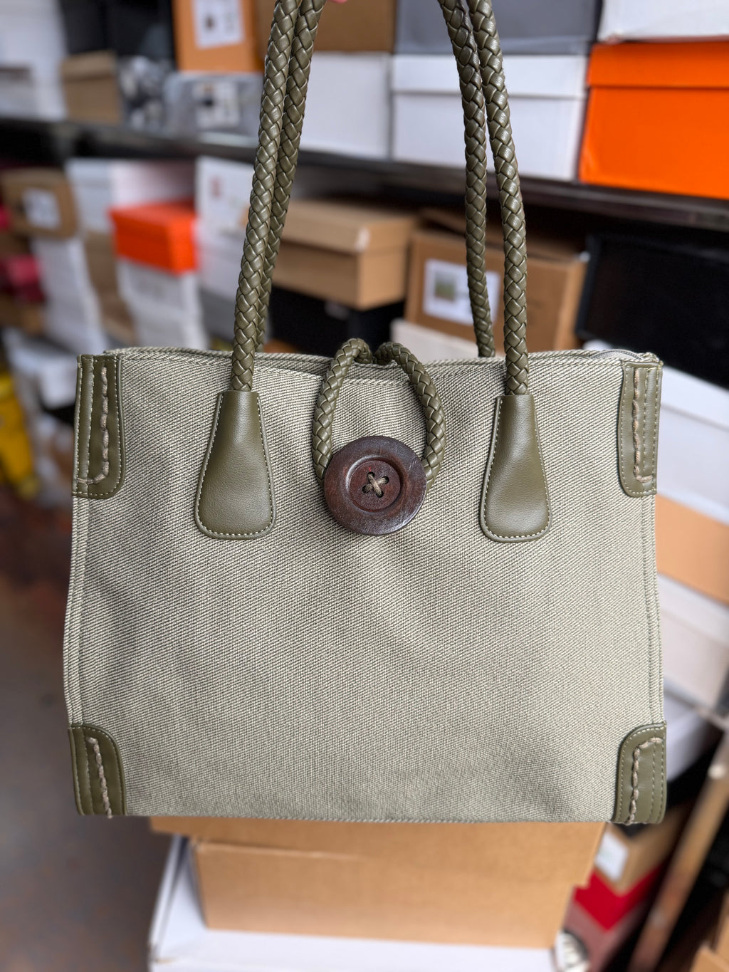 Tote bag